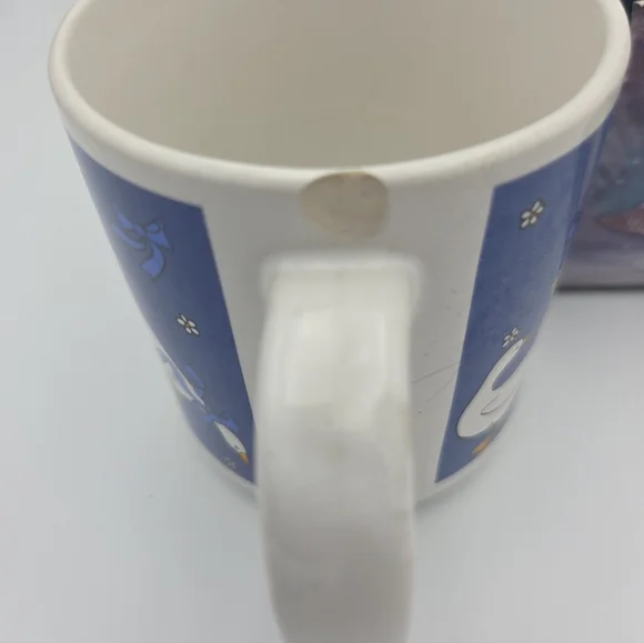 White Goose Geese Collectibles Mailbox Metal Coffee Cup W/ One Chip Cottagecore - Picture 3 of 7